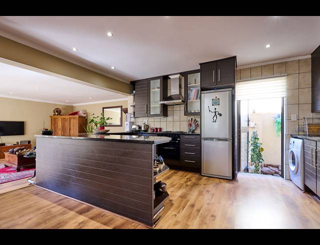 3 BEDROOM HOUSE FOR SALE IN BARBEQUE DOWNS